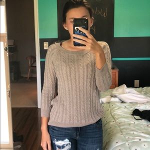 American Eagle brown/tan 3/4 sleeved sweater